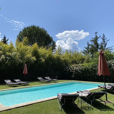 Mas La Pauline Gites De Charme & Roulotte Saint-Remy-de-Provence Exterior photo
